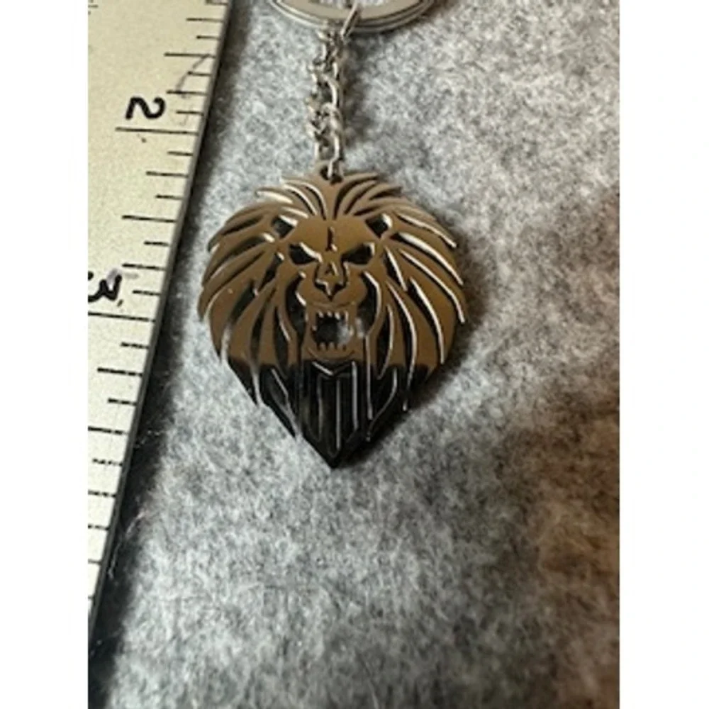 Unbranded silver tone